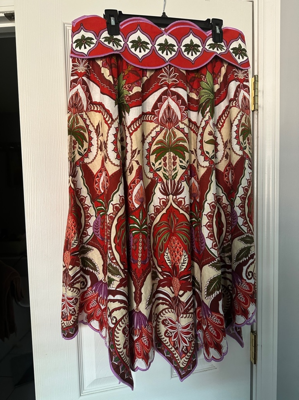 Farm Rio Red Odara Scalloped Midi NWOT - Picture 5 of 10